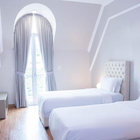 Bisinii Boutique Hotel Сиудад дел Есте Екстериор снимка