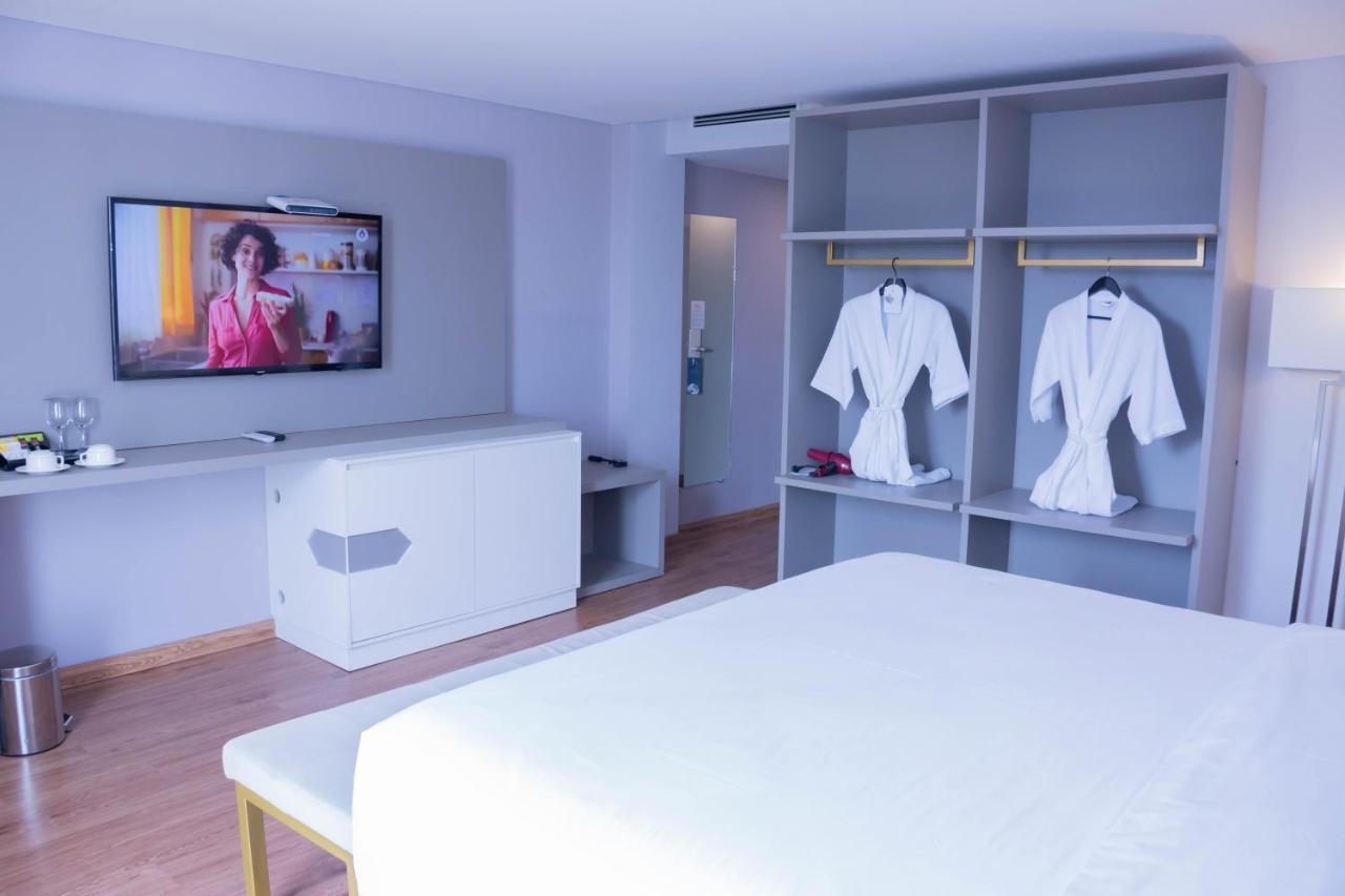 Bisinii Boutique Hotel Сиудад дел Есте Екстериор снимка