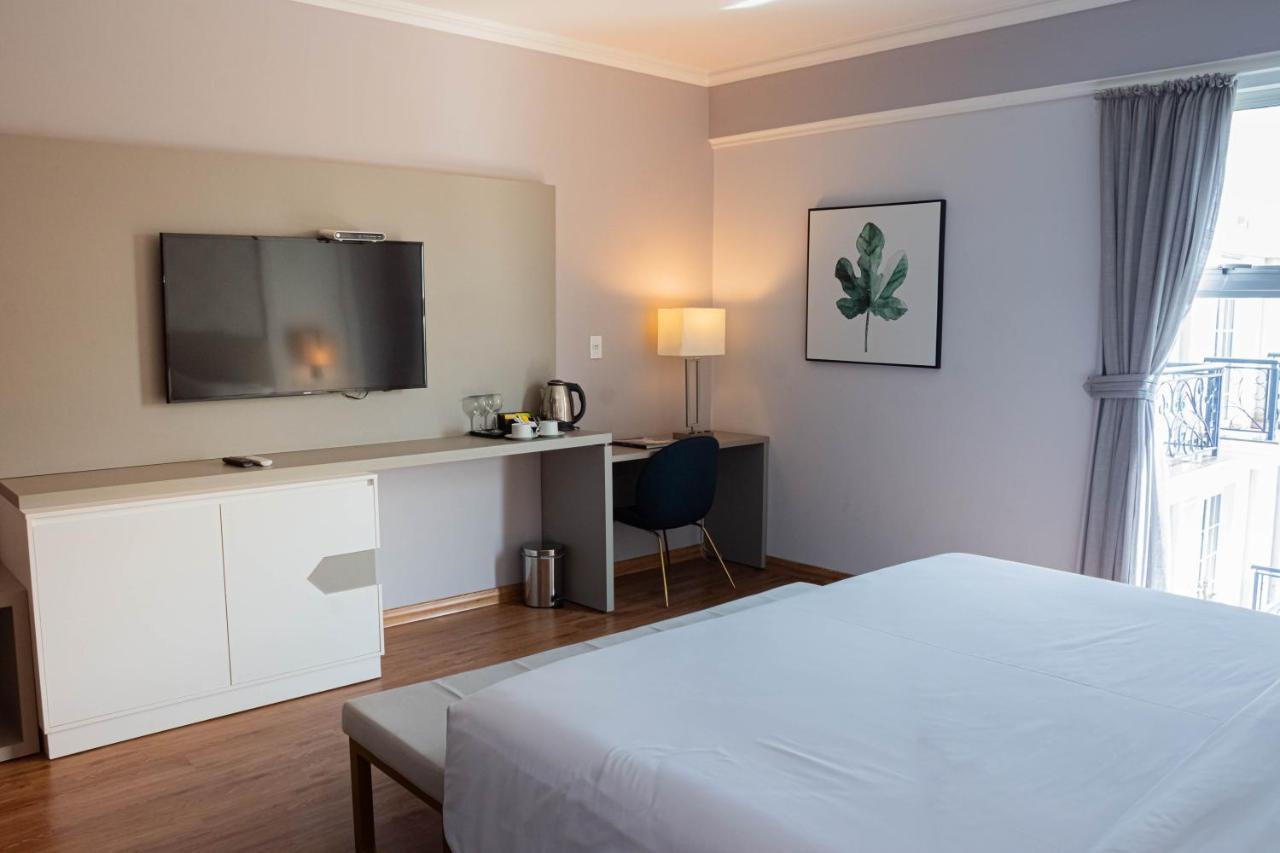 Bisinii Boutique Hotel Сиудад дел Есте Екстериор снимка