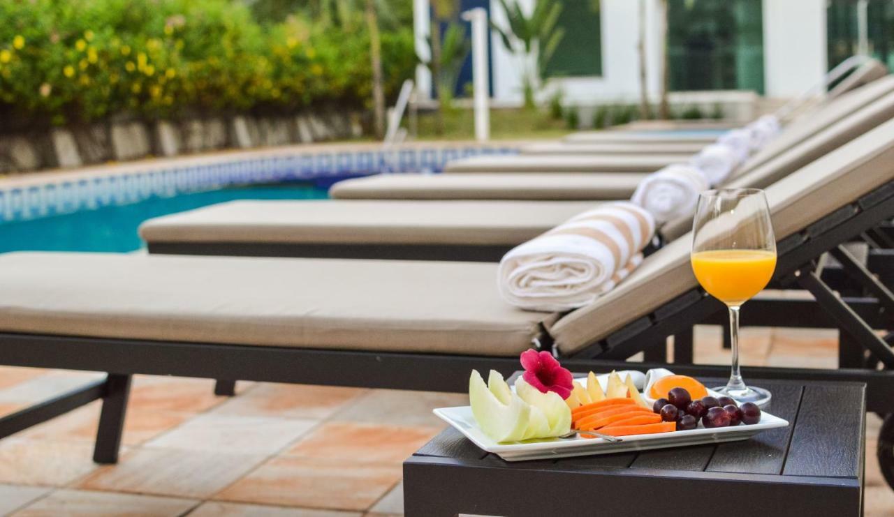 Bisinii Boutique Hotel Сиудад дел Есте Екстериор снимка