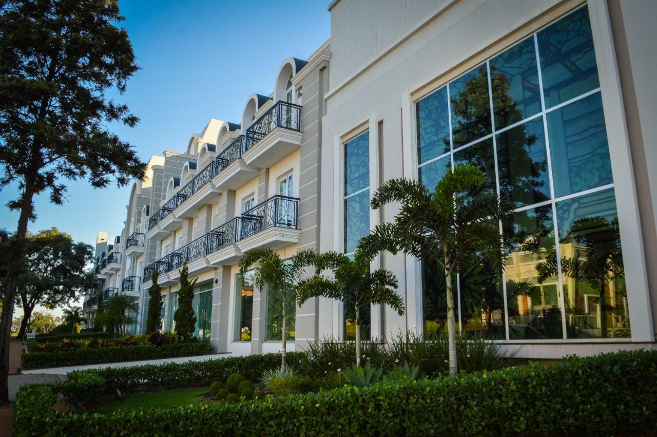 Bisinii Boutique Hotel Сиудад дел Есте Екстериор снимка